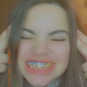 Meet your Posher, Carly